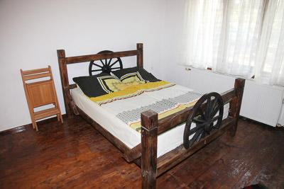 example-image